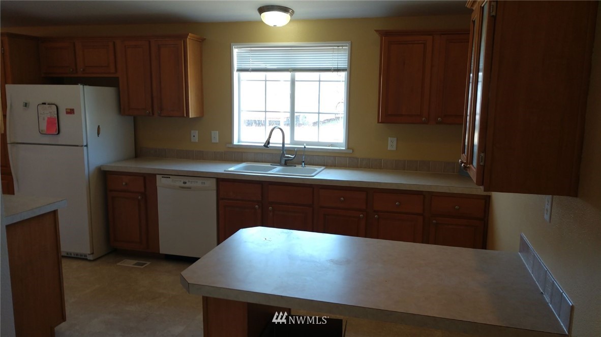 3104 Hunt Road Oak Harbor, WA 98277 - Photo 9 of 25 Gallery Image 9