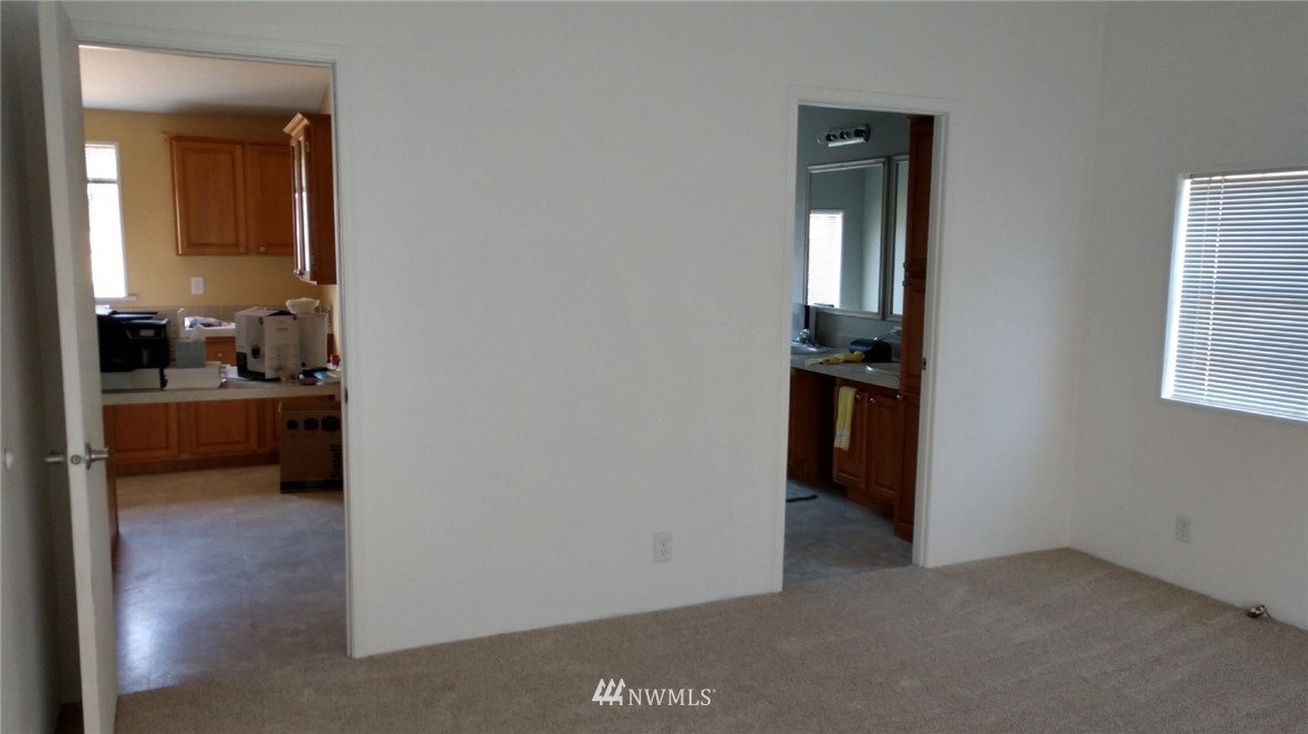 3104 Hunt Road Oak Harbor, WA 98277 - Photo 10 of 25 Gallery Image 10