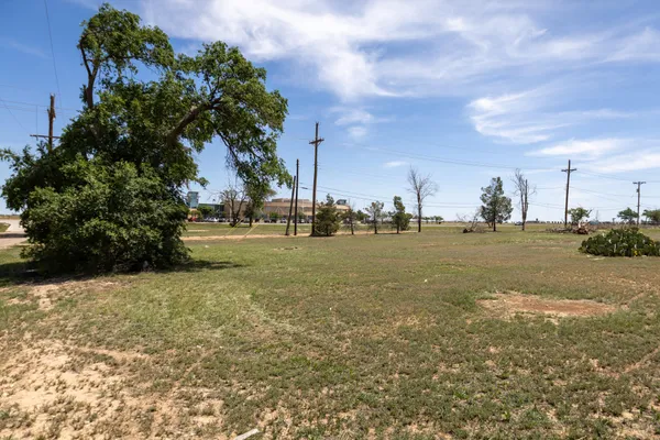 $53,000 | 305 East Quinn Street, Lubbock, TX 79403