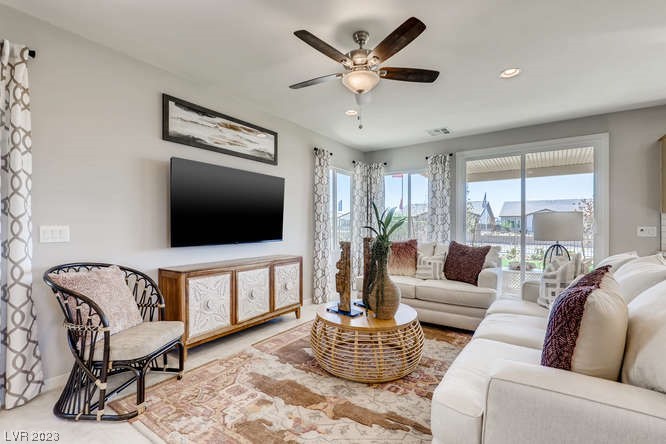 2874 Roaming Palmer Road North Las Vegas, NV 89086 - Photo 5 of 25