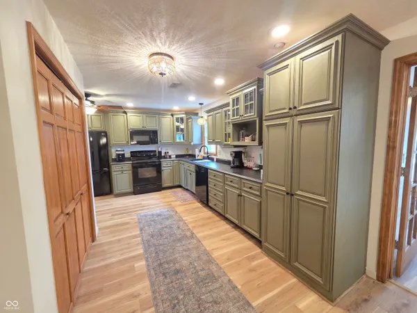 $190,000 | 1912 South 31st Street, Terre Haute, IN 47803