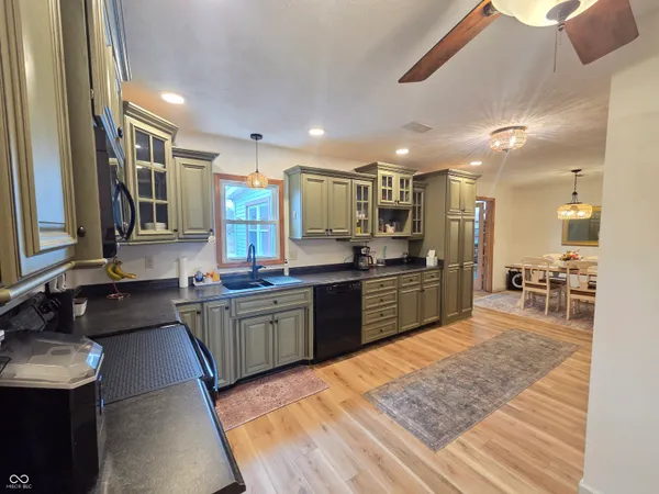 $190,000 | 1912 South 31st Street, Terre Haute, IN 47803