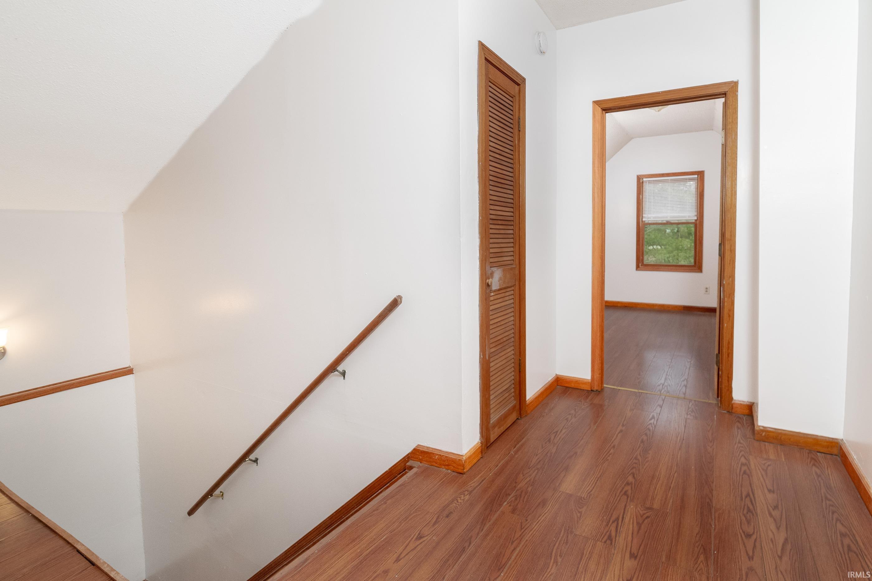 4030 North Hinkle Road Bloomington, IN 47408 - Photo 25 of 36