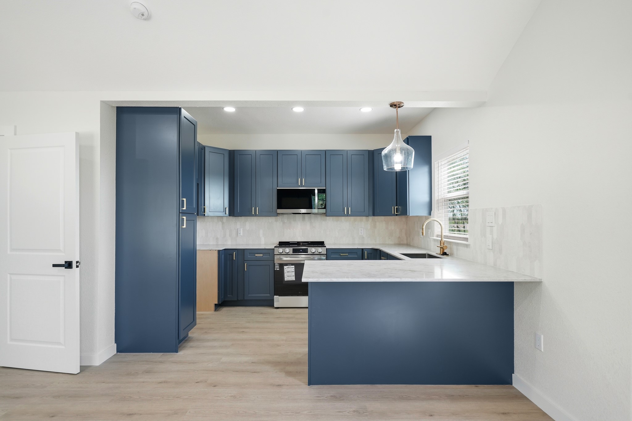 6511 Old Massey Rnch Road, Unit 1 Pearland, TX 77584 - Photo 3 of 11