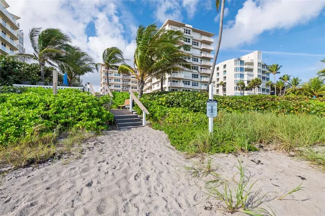 $3,100 | 1069 Hillsboro Mile, Unit 507, Hillsboro Beach, FL 33062