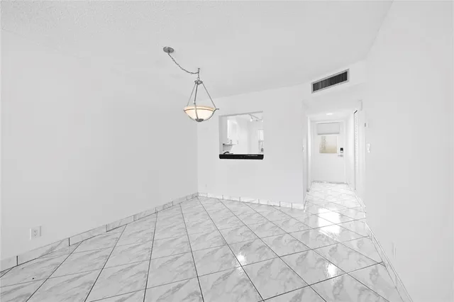 $3,100 | 1069 Hillsboro Mile, Unit 507, Hillsboro Beach, FL 33062