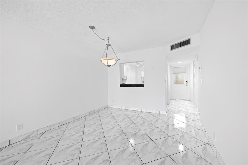 1069 Hillsboro Mile, Unit 507 Hillsboro Beach, FL 33062 - Photo 7 of 35