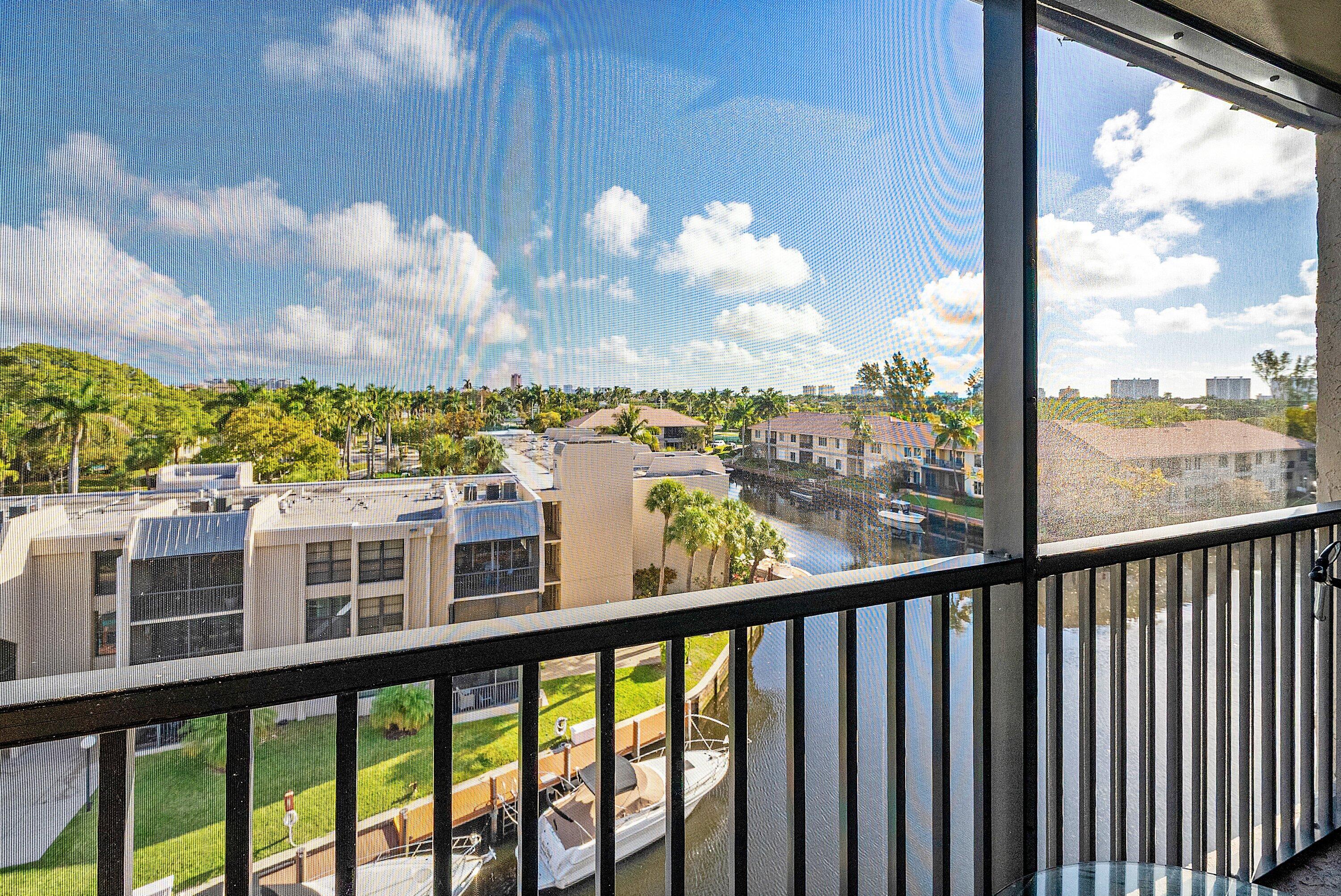 6 Royal Palm Way, Unit 605 Boca Raton, FL 33432 - Photo 28 of 42 027-6RoyalPalmWay-BocaRaton-FL-33432-SMA