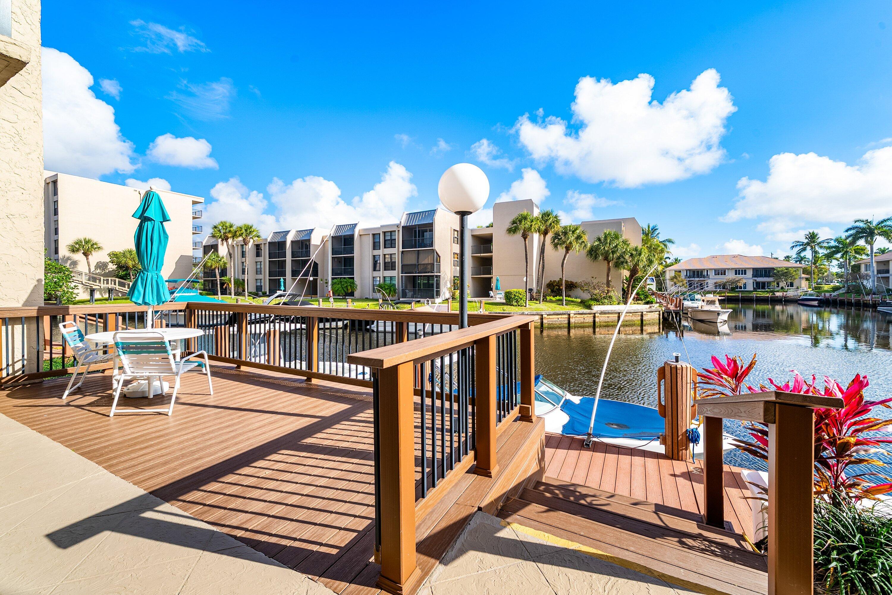 6 Royal Palm Way, Unit 605 Boca Raton, FL 33432 - Photo 34 of 42 031-6RoyalPalmWay-BocaRaton-FL-33432-SMA