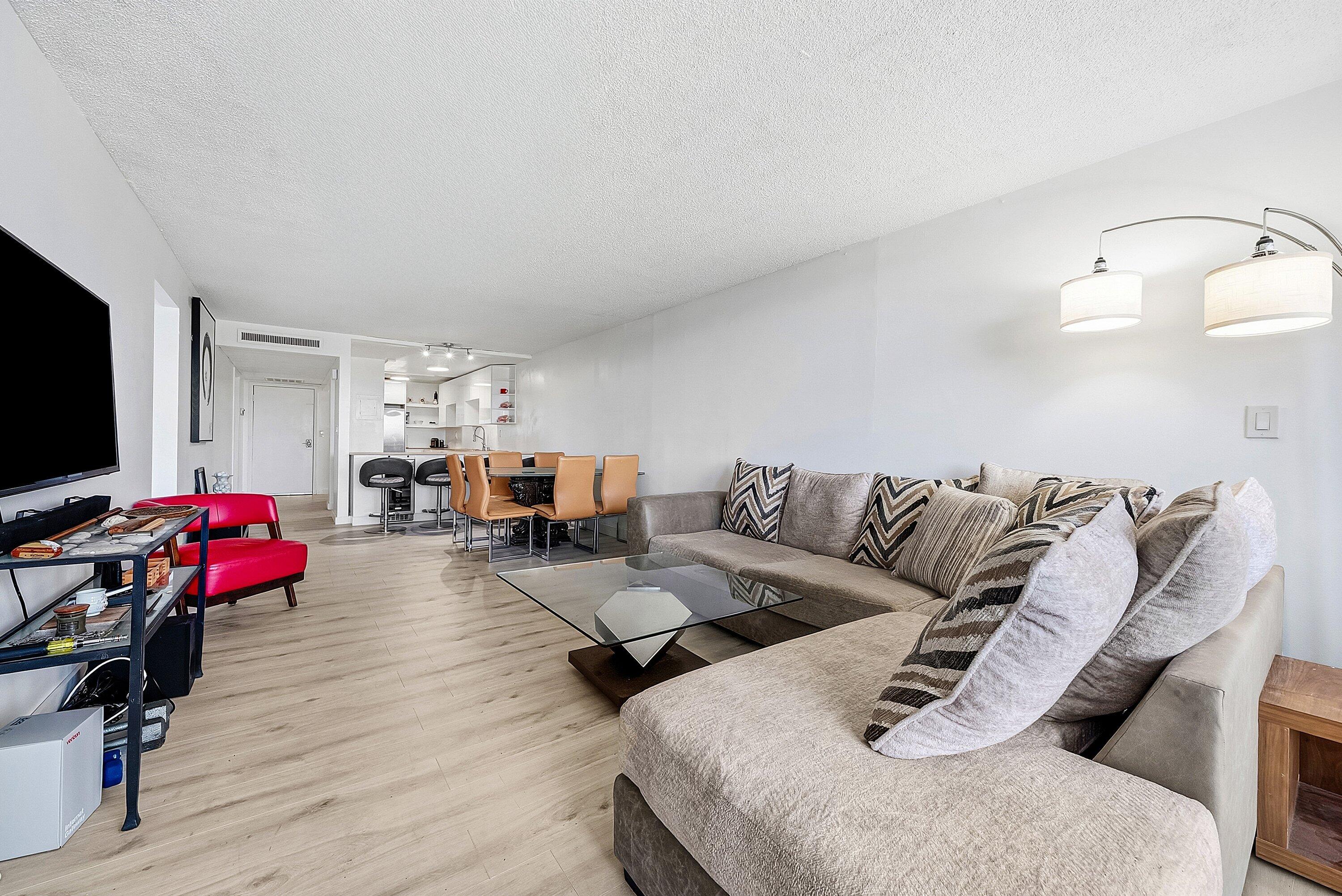 6 Royal Palm Way, Unit 605 Boca Raton, FL 33432 - Photo 10 of 42 011-6RoyalPalmWay-BocaRaton-FL-33432-SMA