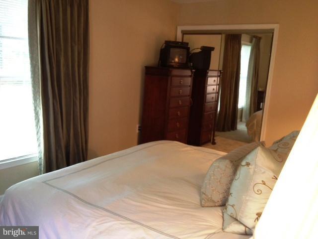 2512 South Walter Reed Drive, Unit 3 Arlington, VA 22206 - Photo 4 of 10 Bedroom (Master)