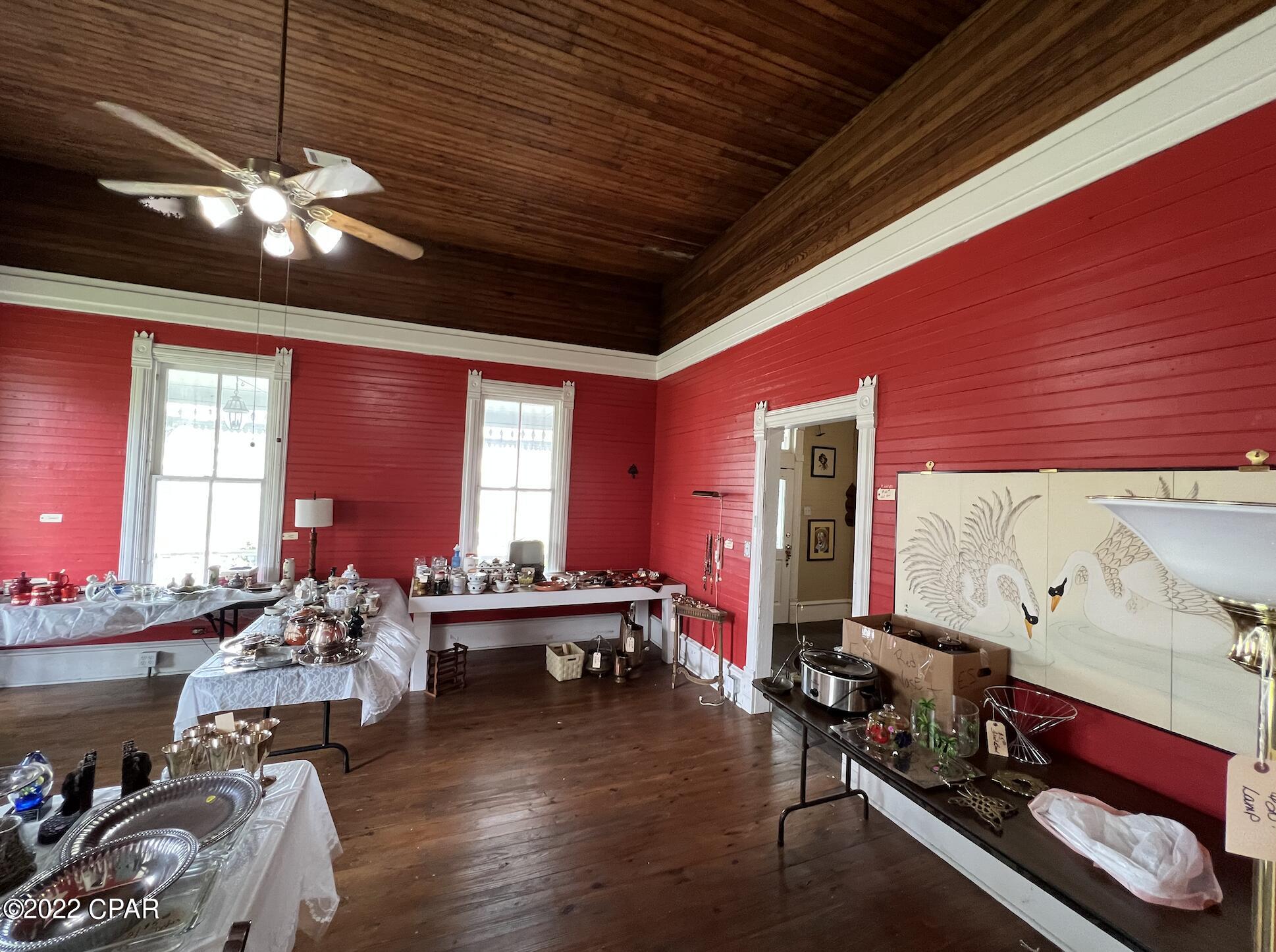 781 Main Street Chipley, FL 32428 - Photo 15 of 38