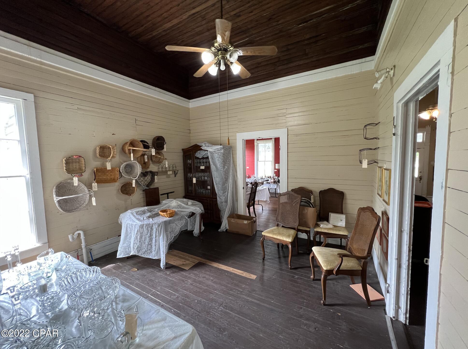 781 Main Street Chipley, FL 32428 - Photo 18 of 38