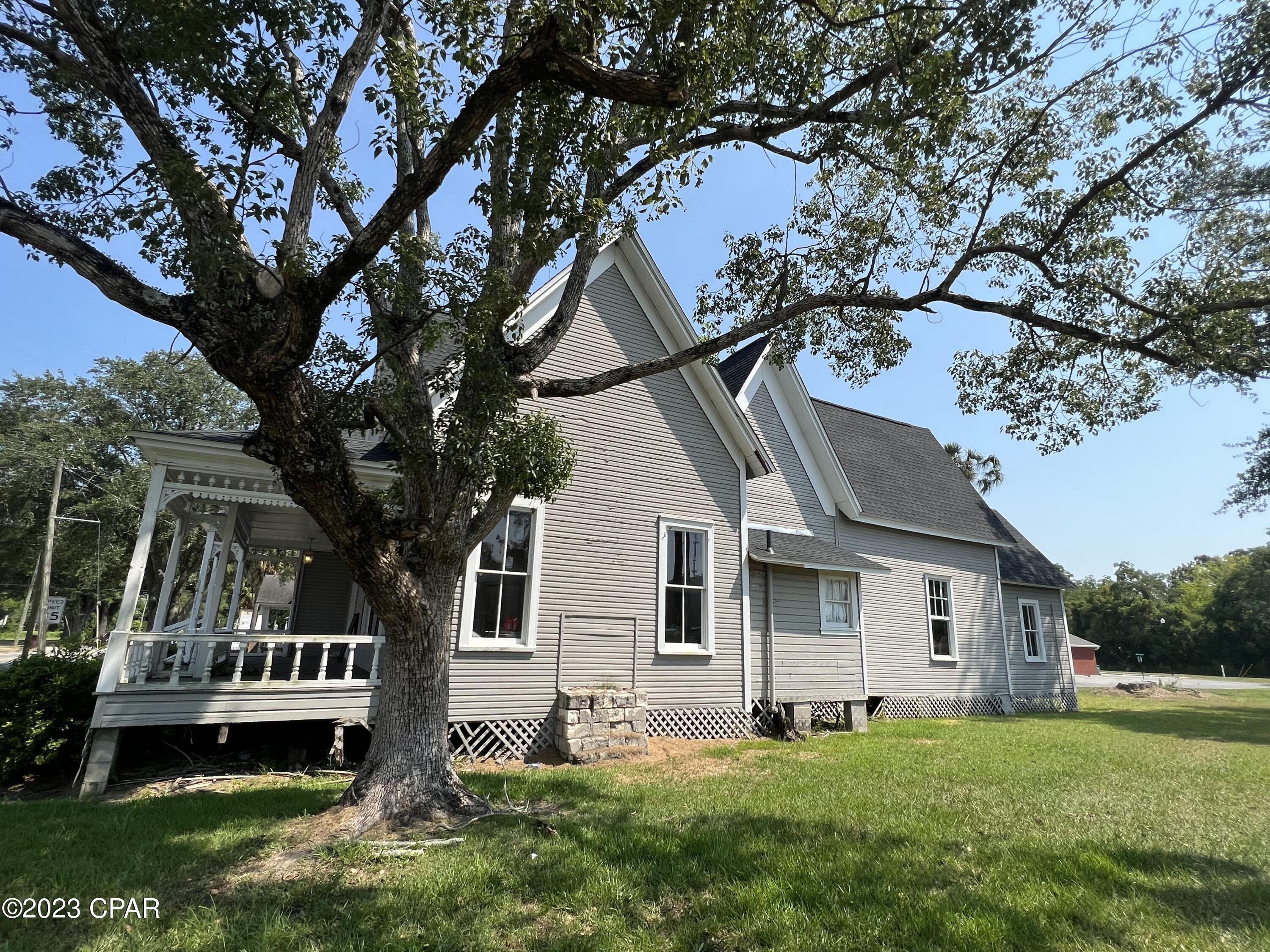 781 Main Street Chipley, FL 32428 - Photo 35 of 38