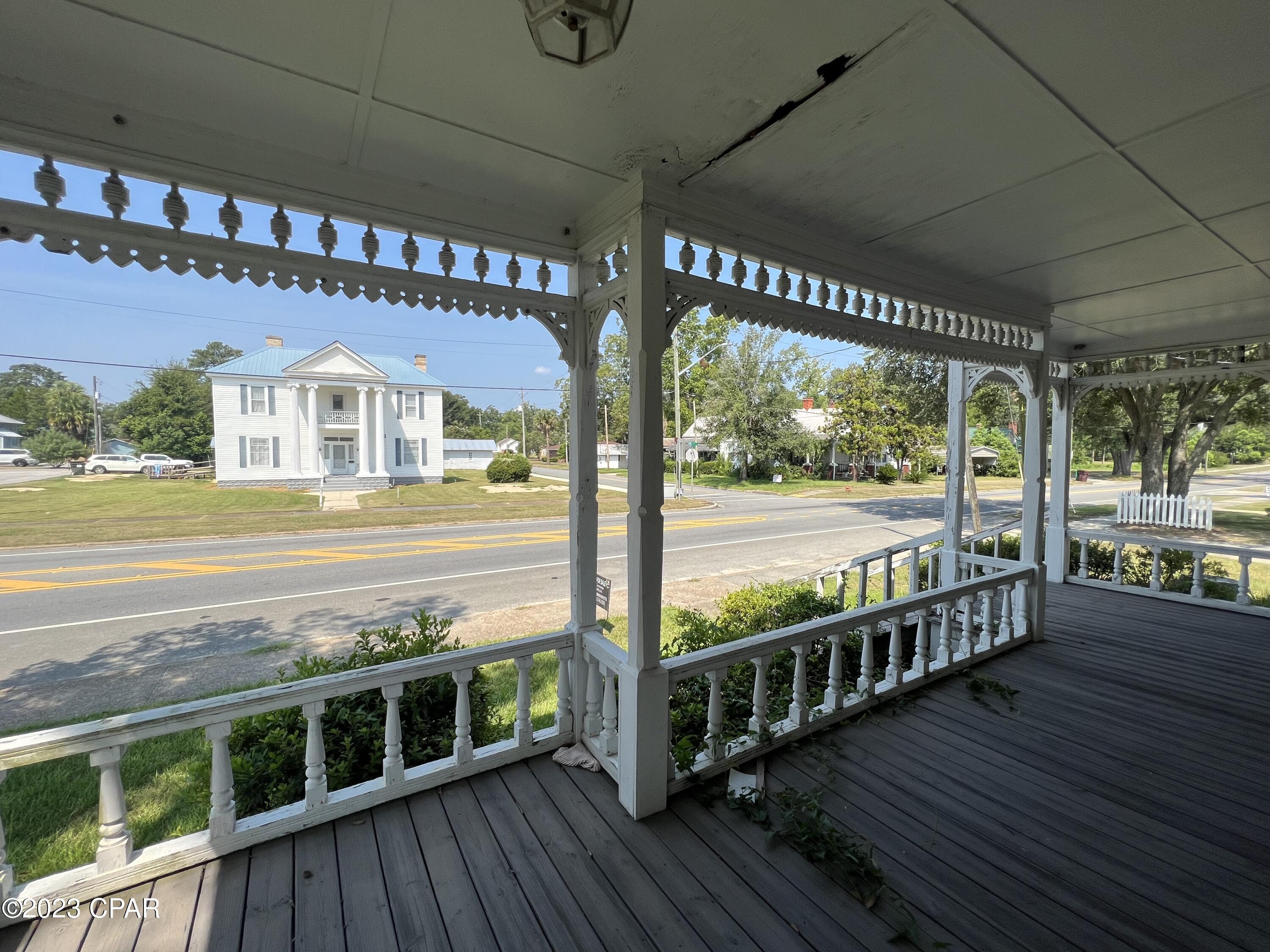 781 Main Street Chipley, FL 32428 - Photo 7 of 38