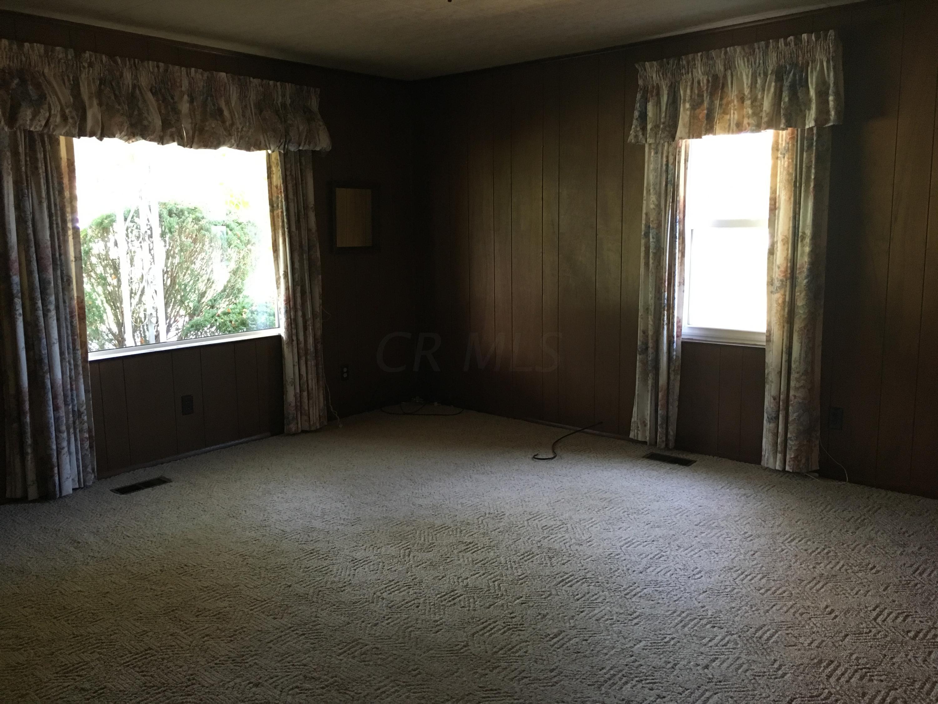 1635 Hamburg Road Southwest Lancaster, OH 43130 - Photo 14 of 24 Gallery Image 14