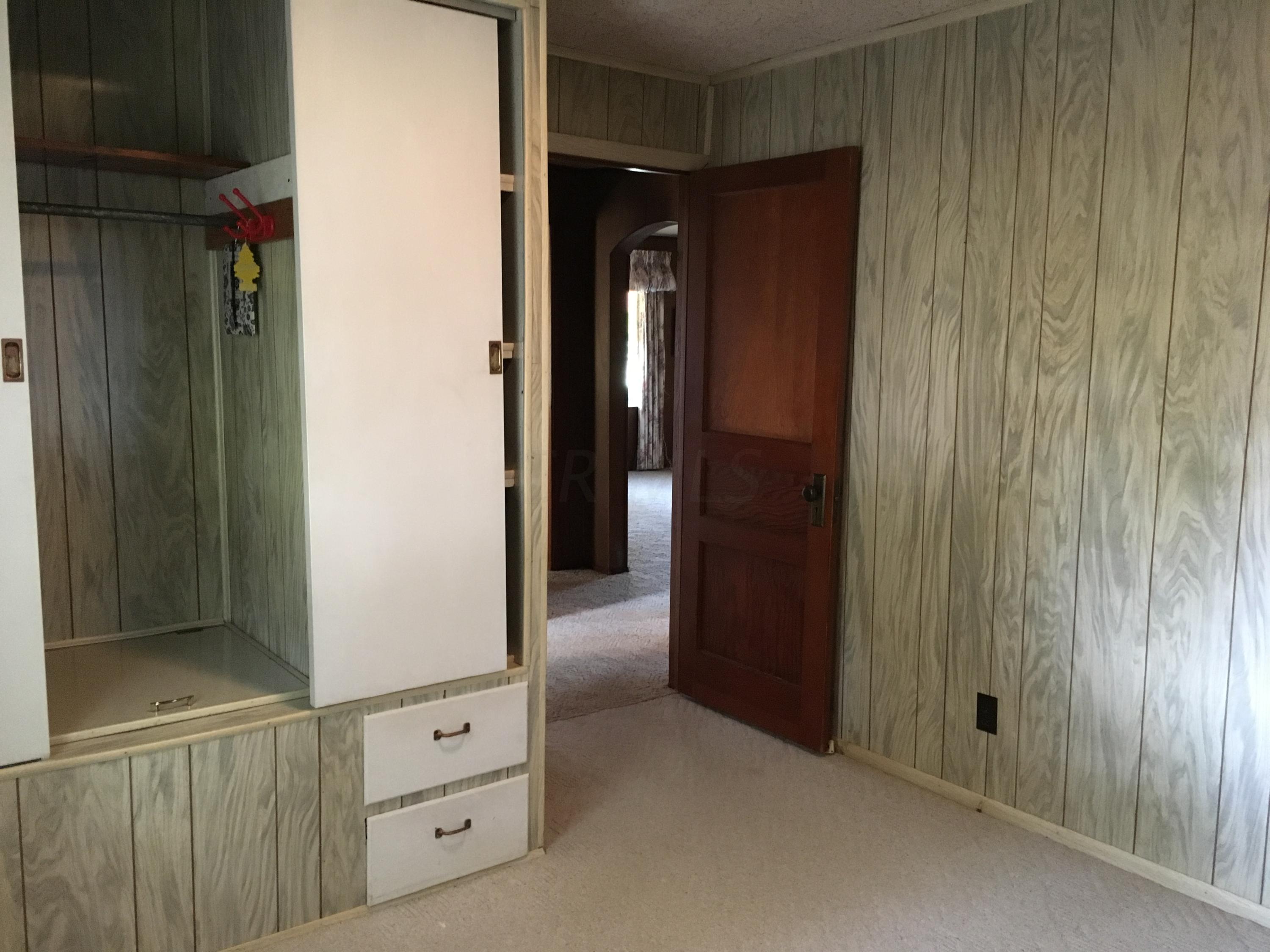 1635 Hamburg Road Southwest Lancaster, OH 43130 - Photo 19 of 24 Gallery Image 19