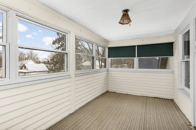 $199,900 | 961 Margaret Street, St. Paul, MN 55106