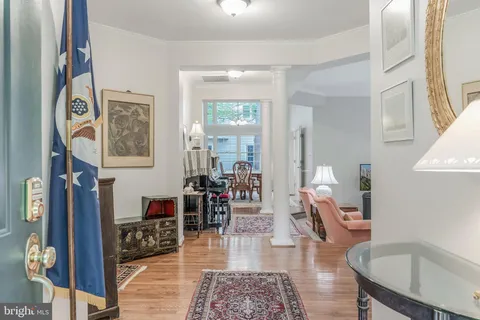 $769,900 | 5715 Flagler Drive, Centreville, VA 20120