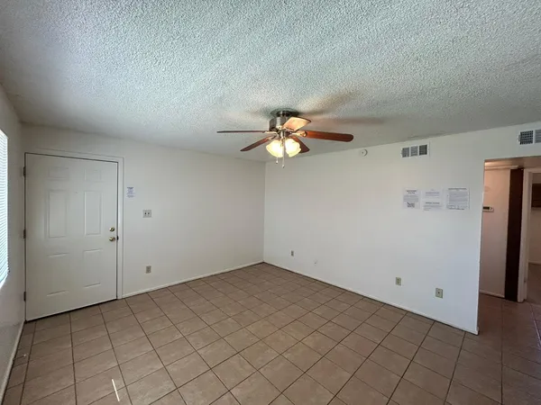 $1,050 | 1851 East University Drive, Unit A, Tempe, AZ 85288