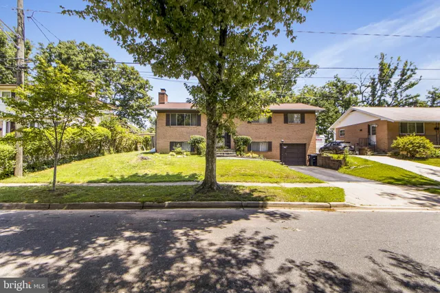 $499,999 | 6311 Barrs Lane, Lanham, MD 20706