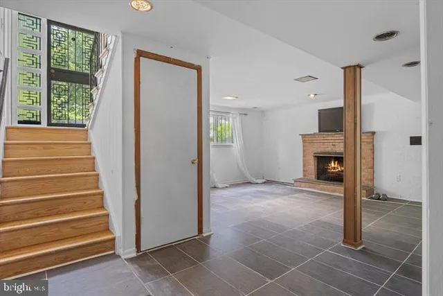 $499,999 | 6311 Barrs Lane, Lanham, MD 20706