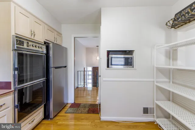 $499,999 | 6311 Barrs Lane, Lanham, MD 20706