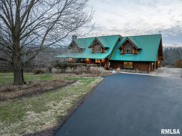 $599,900 | 31982 Sheldons Grove Road, Browning, IL 62624