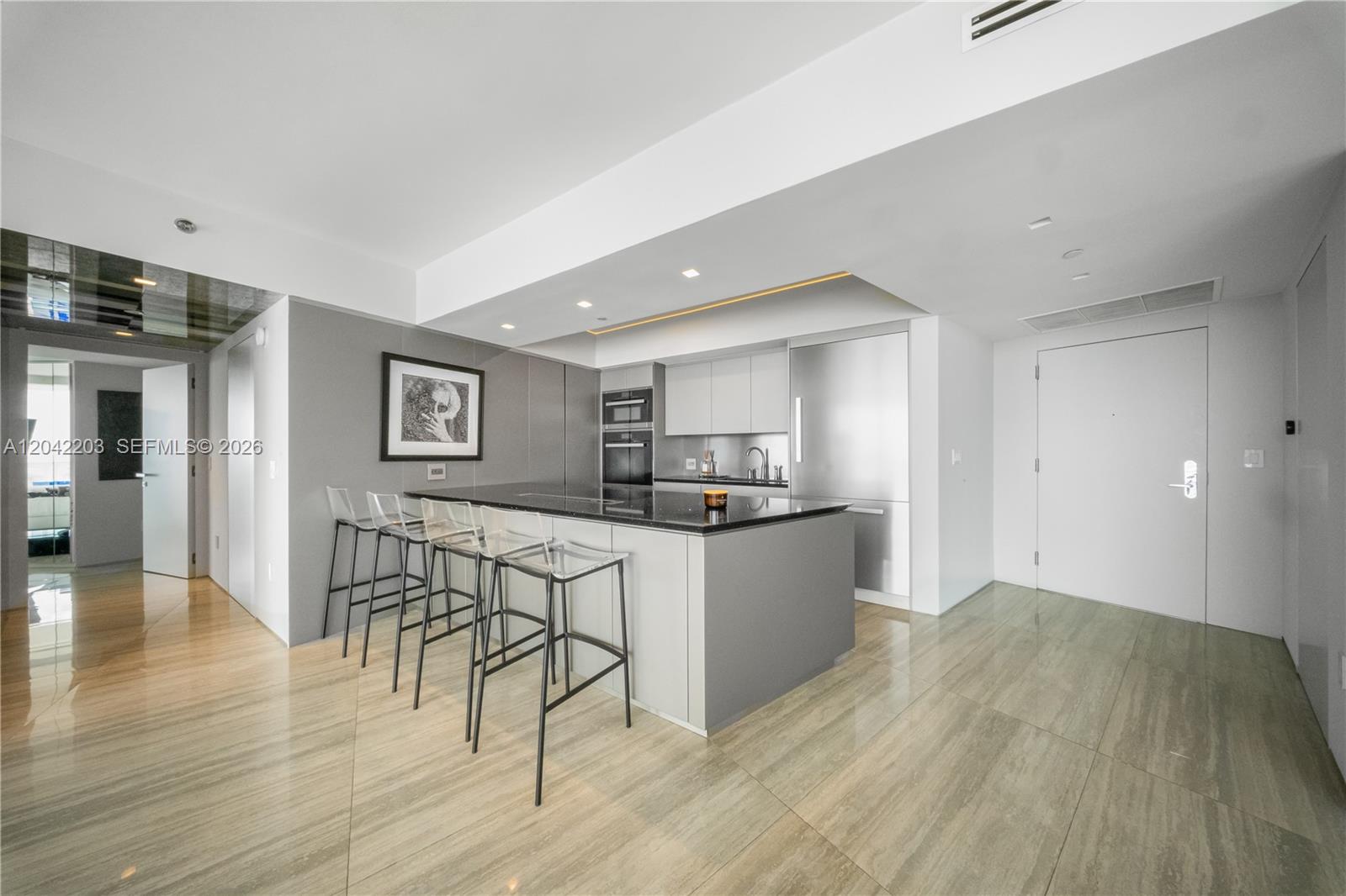 450 Alton Road, Unit 3301 Miami Beach, FL 33139 - Photo 14 of 45