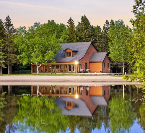$2,700,000 | 4721 Lake Of The Woods Road, Sturgeon Bay, WI 54235