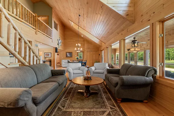 $2,700,000 | 4721 Lake Of The Woods Road, Sturgeon Bay, WI 54235