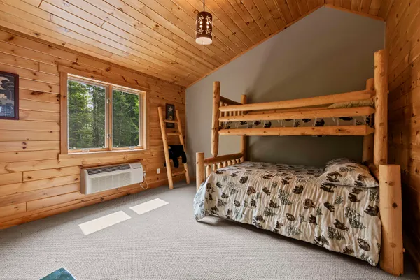 $2,700,000 | 4721 Lake Of The Woods Road, Sturgeon Bay, WI 54235