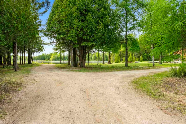 $2,700,000 | 4721 Lake Of The Woods Road, Sturgeon Bay, WI 54235