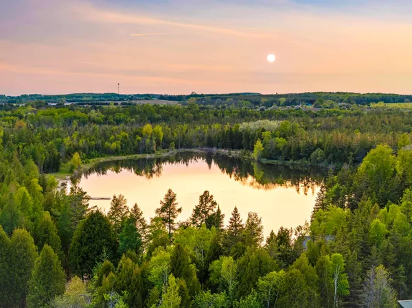 $2,700,000 | 4721 Lake Of The Woods Road, Sturgeon Bay, WI 54235