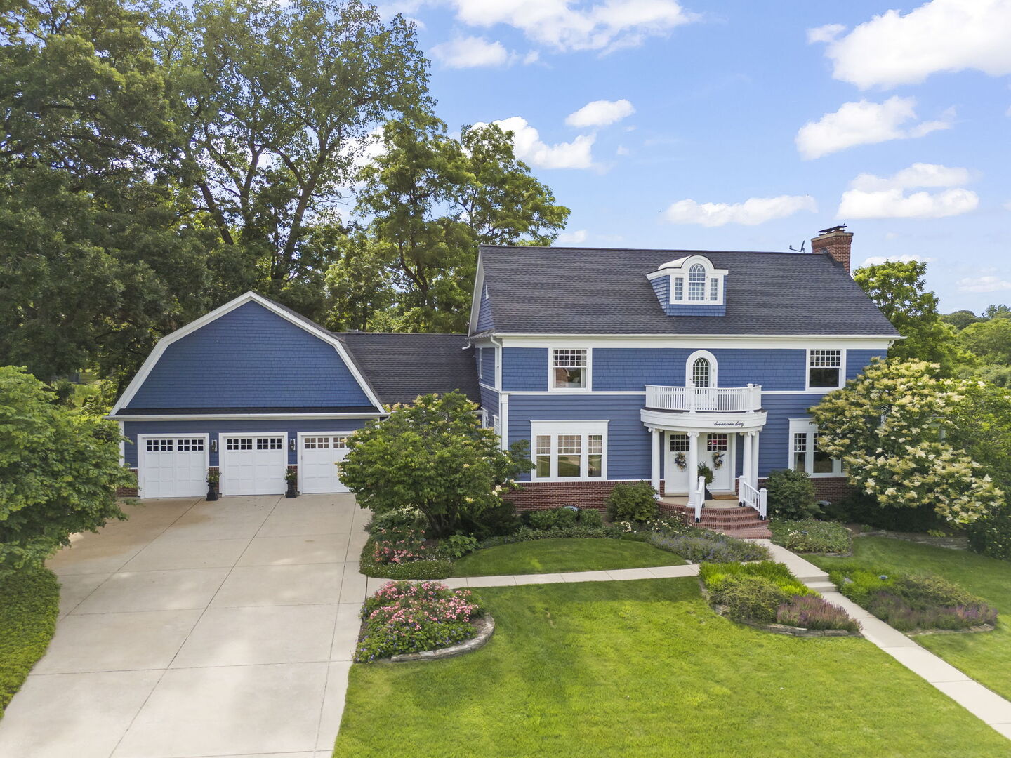 1760 Shaffner Road Wheaton, IL 60189 - Photo 3 of 68