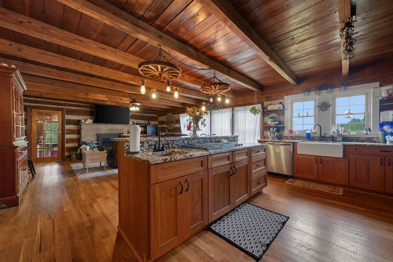 4104 Ridge Road Bowling Green, KY 42101 - Photo 13 of 65 Gallery Image 13