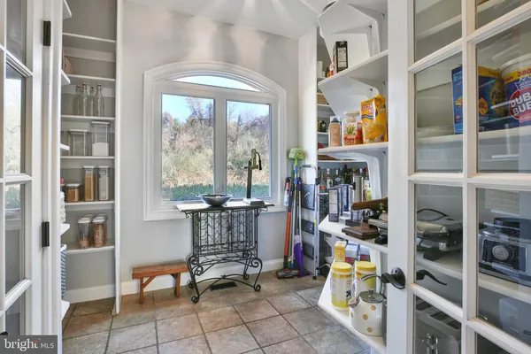 $2,299,900 | 36789 Snickersville Turnpike, Purcellville, VA 20132