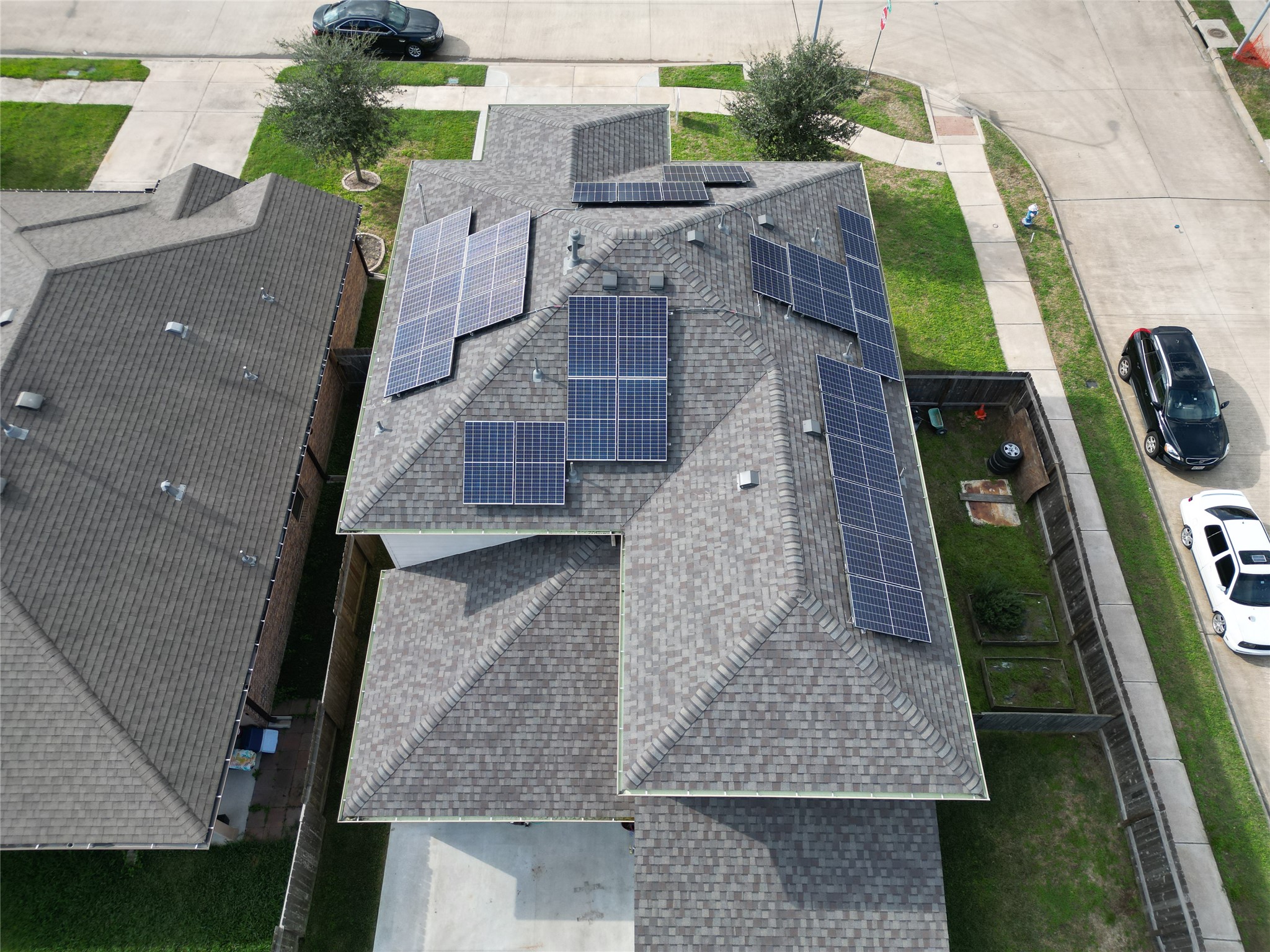 8003 Ecru Lane Rosharon, TX 77583 - Photo 31 of 35 an aerial view of a house
