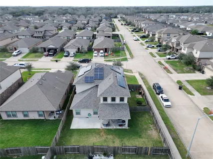 $325,000 | 8003 Ecru Lane, Rosharon, TX 77583