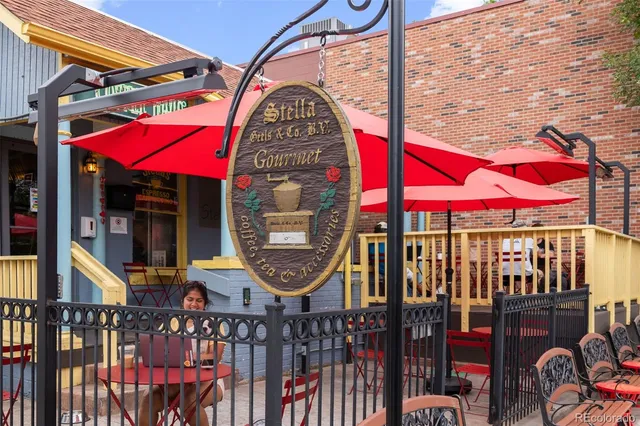 a front view of house