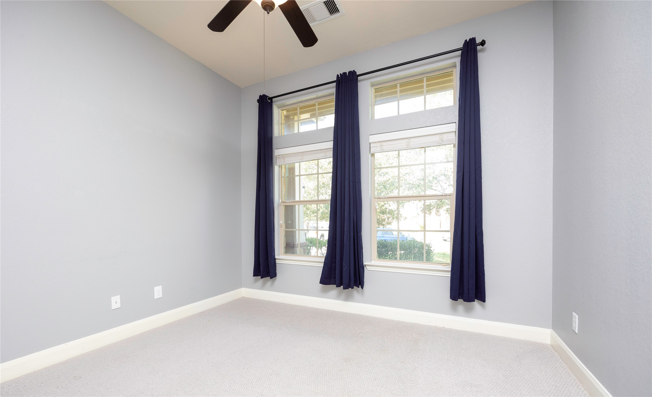 6743 Honeycrest Lane Spring, TX 77389 - Photo 13 of 19