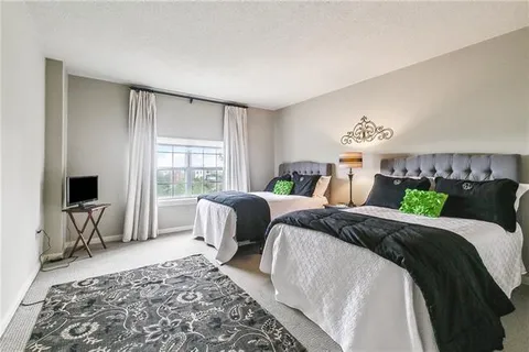 $405,000 | 1750 St Charles Avenue, Unit 505, New Orleans, LA 70130