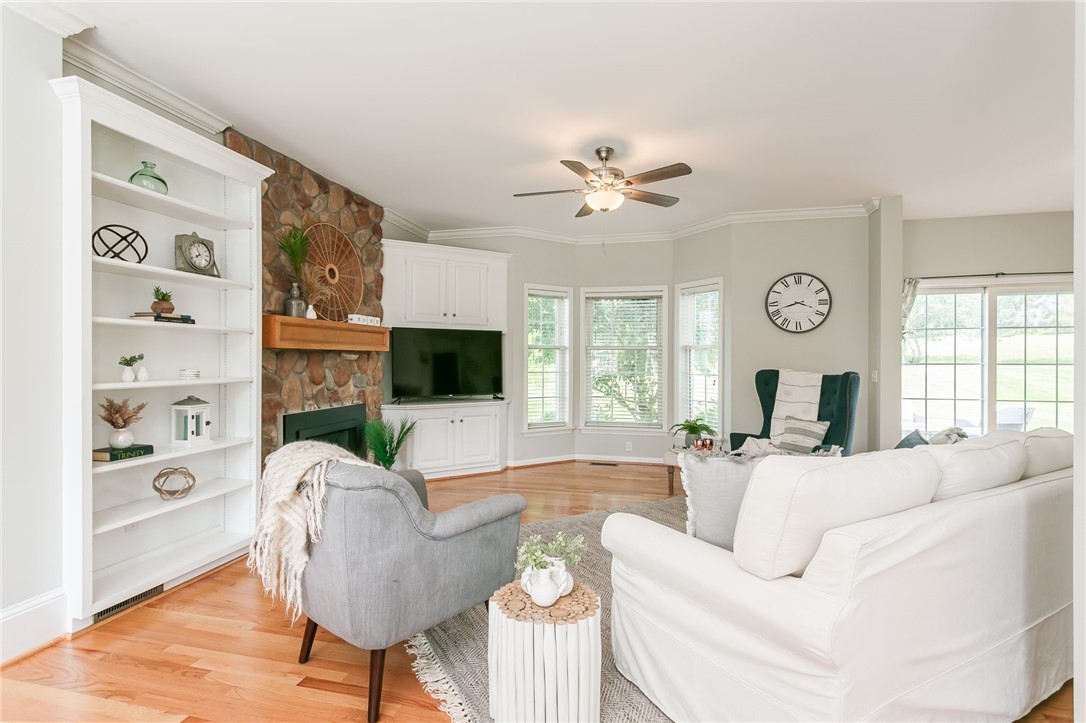 560 Fox Hunt Drive Victor, NY 14564 - Photo 6 of 30