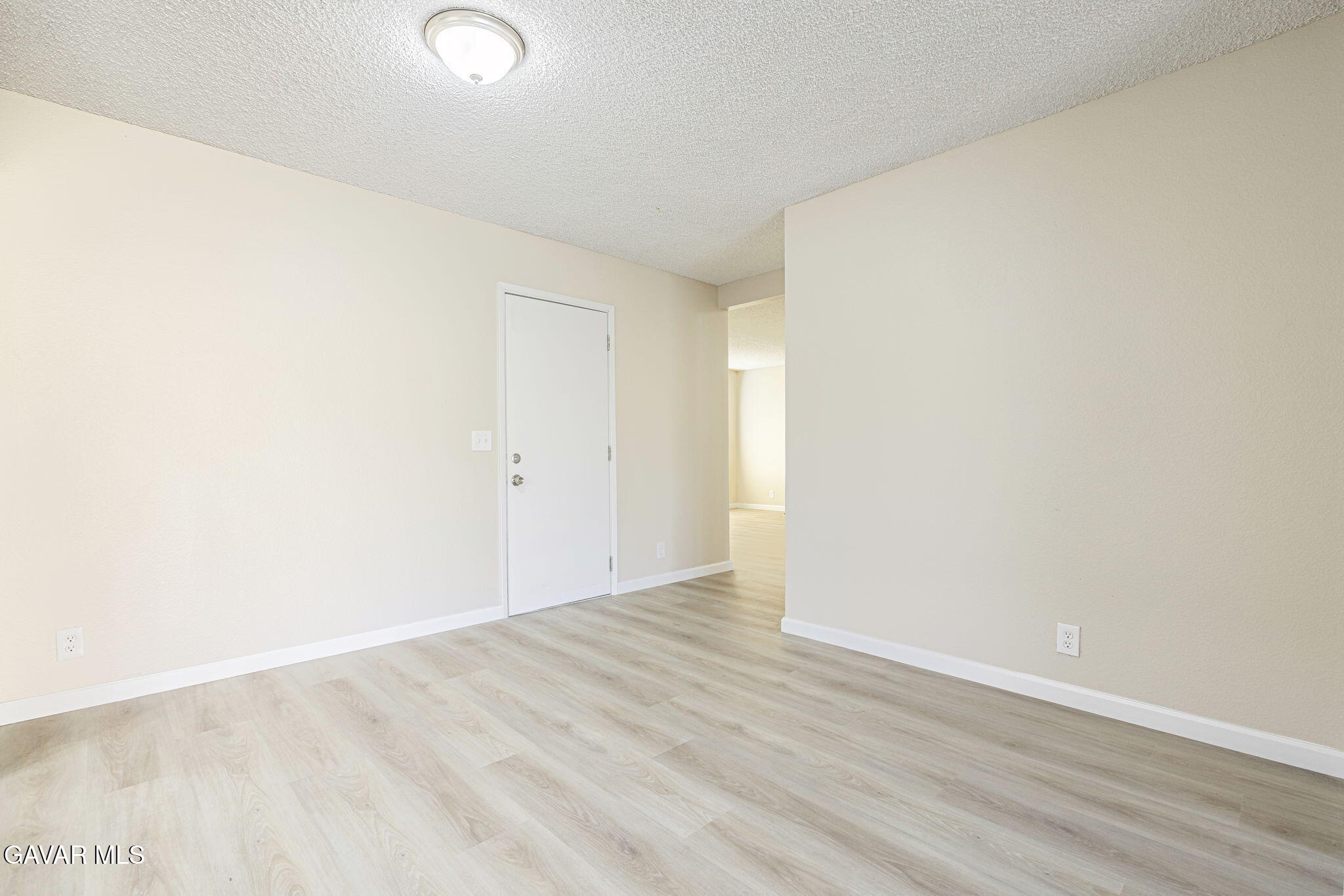 44422 Sancroft Avenue Lancaster, CA 93535 - Photo 12 of 35 a view of an empty room