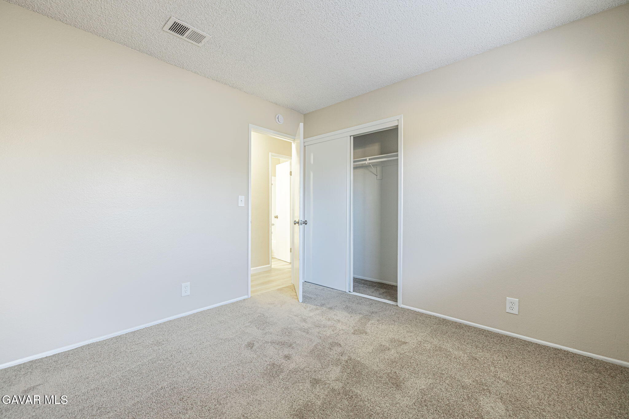 44422 Sancroft Avenue Lancaster, CA 93535 - Photo 23 of 35 a view of an empty room