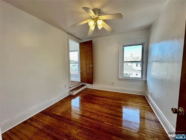 $3,200 | 227 Hamilton Avenue, Unit 2, Hasbrouck Heights, NJ 07604