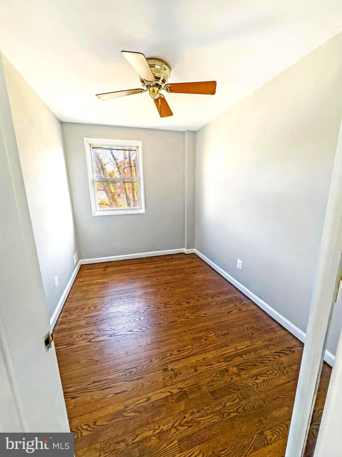 5515 Channing Road Baltimore, MD 21229 - Photo 8 of 10 a view of small space
