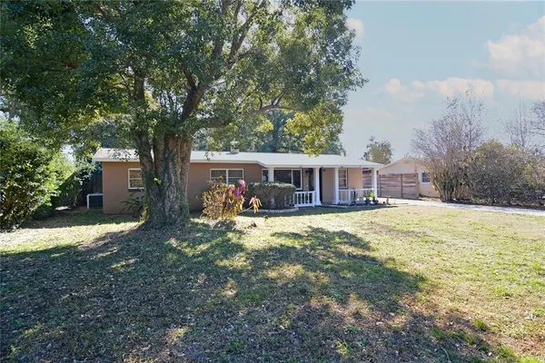 $370,000 | 2606 East Crystal Lake Avenue, Orlando, FL 32806