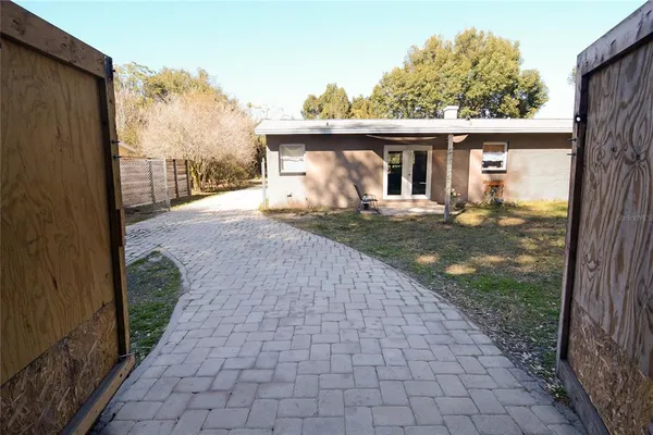 $370,000 | 2606 East Crystal Lake Avenue, Orlando, FL 32806