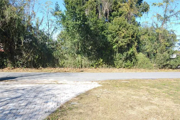 $370,000 | 2606 East Crystal Lake Avenue, Orlando, FL 32806
